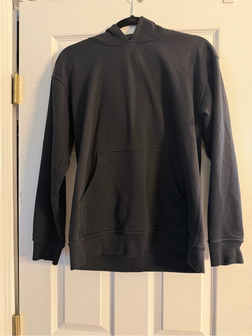 lululemon athletica Black Pullover Hoodie with Kangaroo Pocket